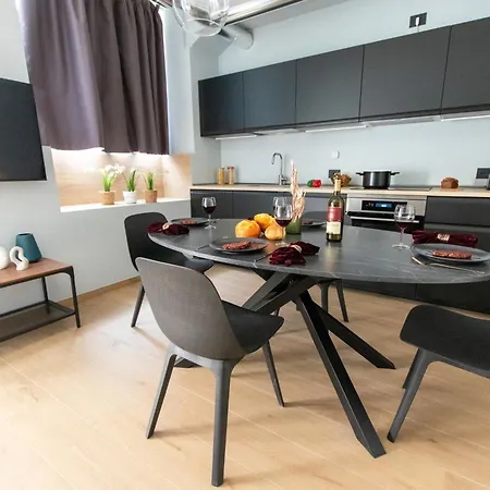 Ihost Luxury -private Parking- Plana 3 * Milão