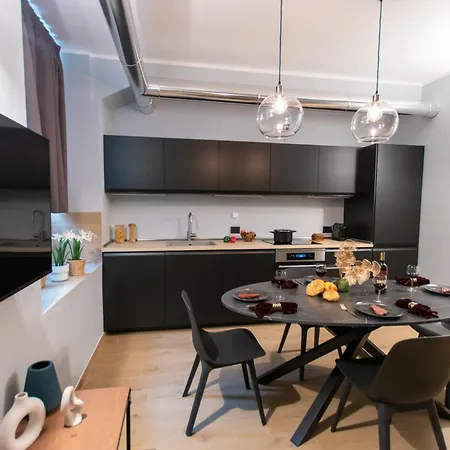 Apartamento Ihost Luxury -private Parking- Plana 3 *